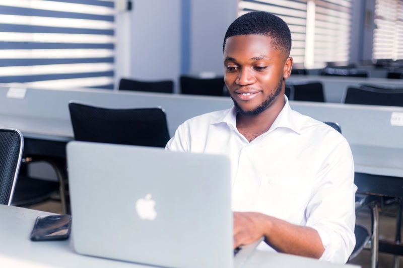 Home | Advancement and Alumni Relations Office